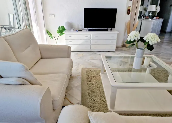 Pool And Sea Views A106 아파트 밀야스코스타